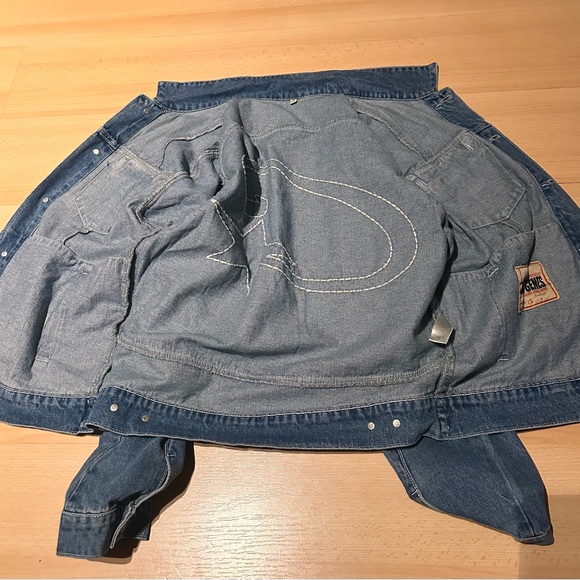 Cortiez Denim Jacket - Picture 4 of 4